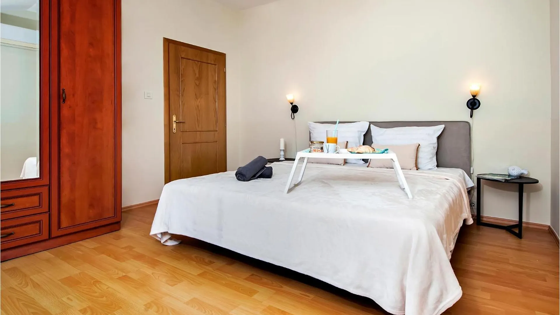 Holiday home 7 Bedroom Amazing Home In Rovinj