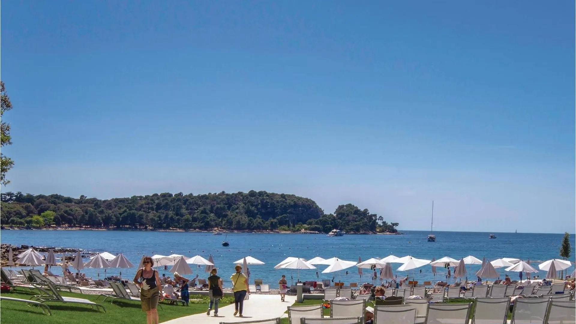 7 Bedroom Amazing Home In Rovinj