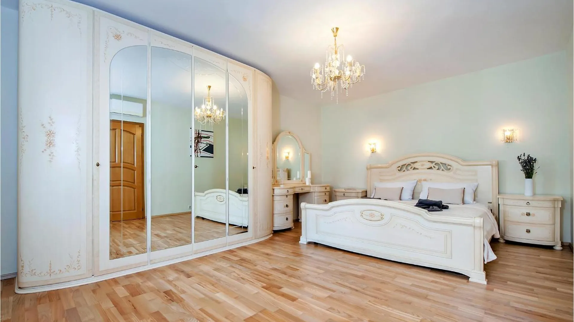 Holiday home 7 Bedroom Amazing Home In Rovinj